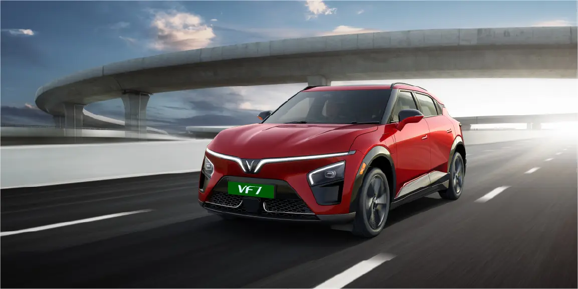 Vinfast-VF7-Launched-in-India-Price-Variants-Battery-Features-More